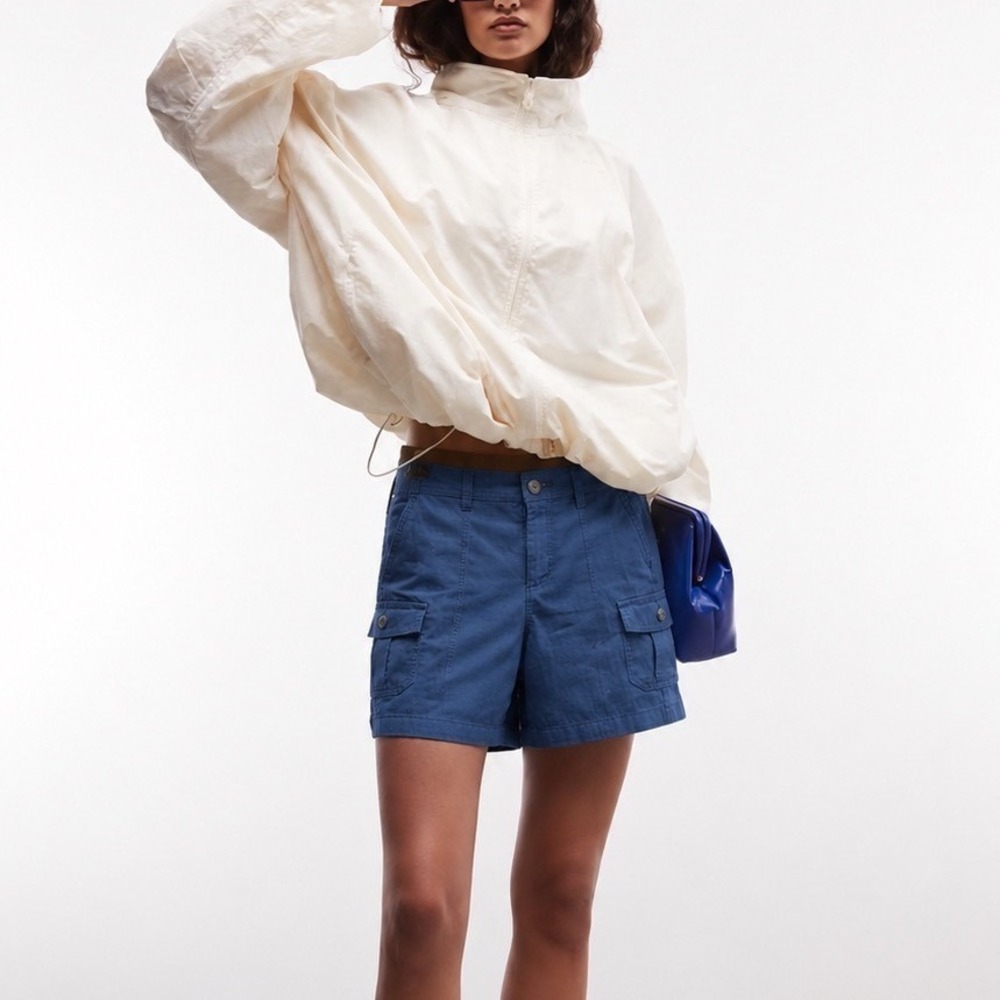 Lee Relaxed Fit Mid Rise Jean Shorts NWT